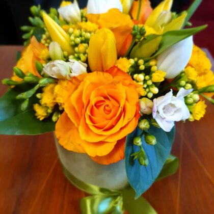 Aranjament în Cutie de Catifea Yellow Spring